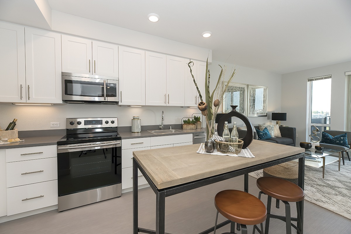 Orion Apartments photo 2